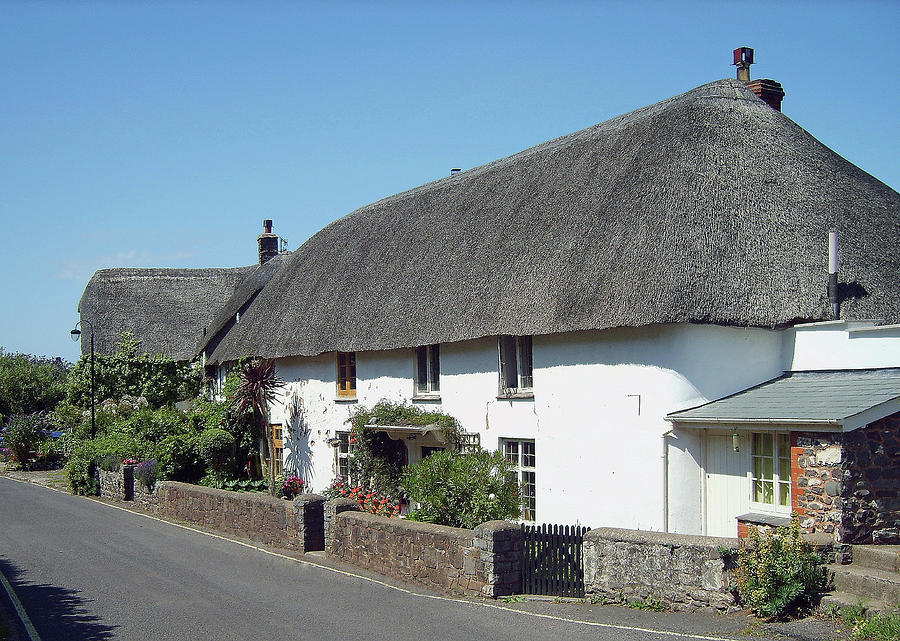 Thatched Cottage  Photograph by Jeff Townsend