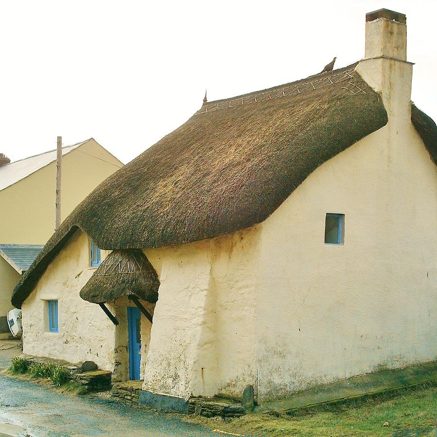 Thatched Cottage South Hams Photograph by Richard Brookes