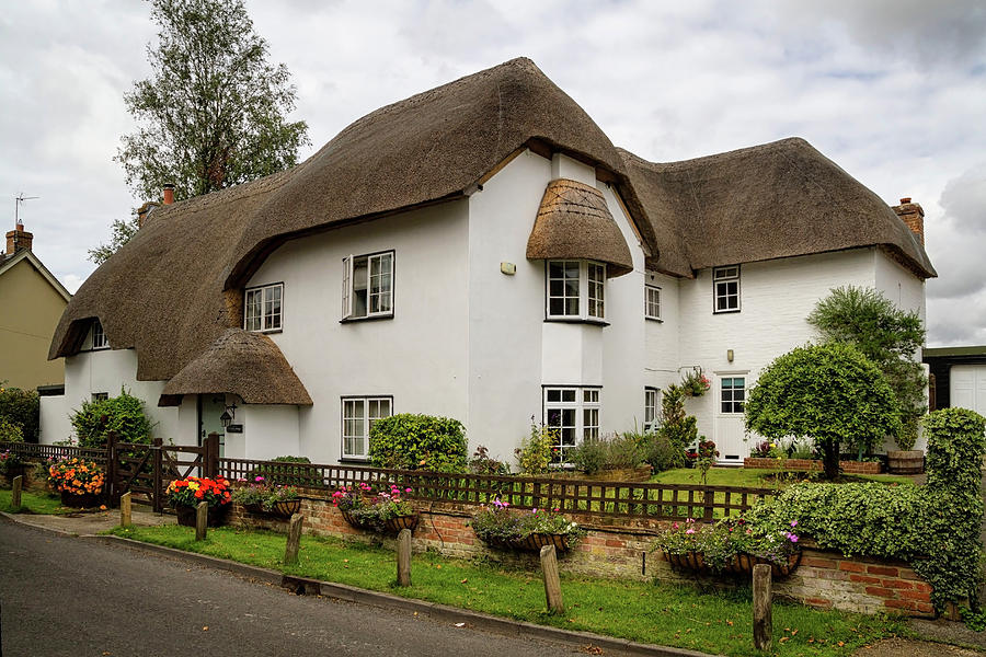 Thatched Cottages of Hampshire 26 Photograph by Shirley Mitchell