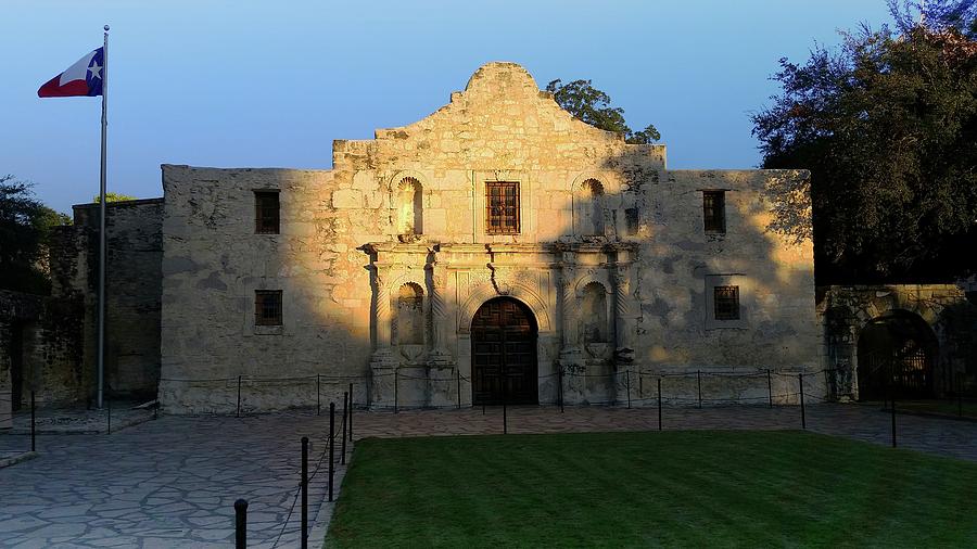 The Alamo at Dusk Photograph by Joseph Hendrix