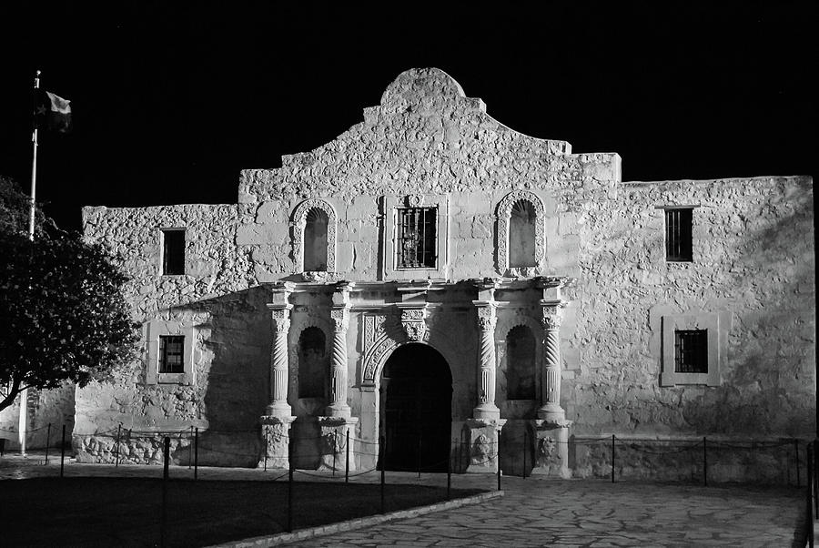 The Alamo at Night - San Antonio Texas BW Photograph by Gregory Ballos ...