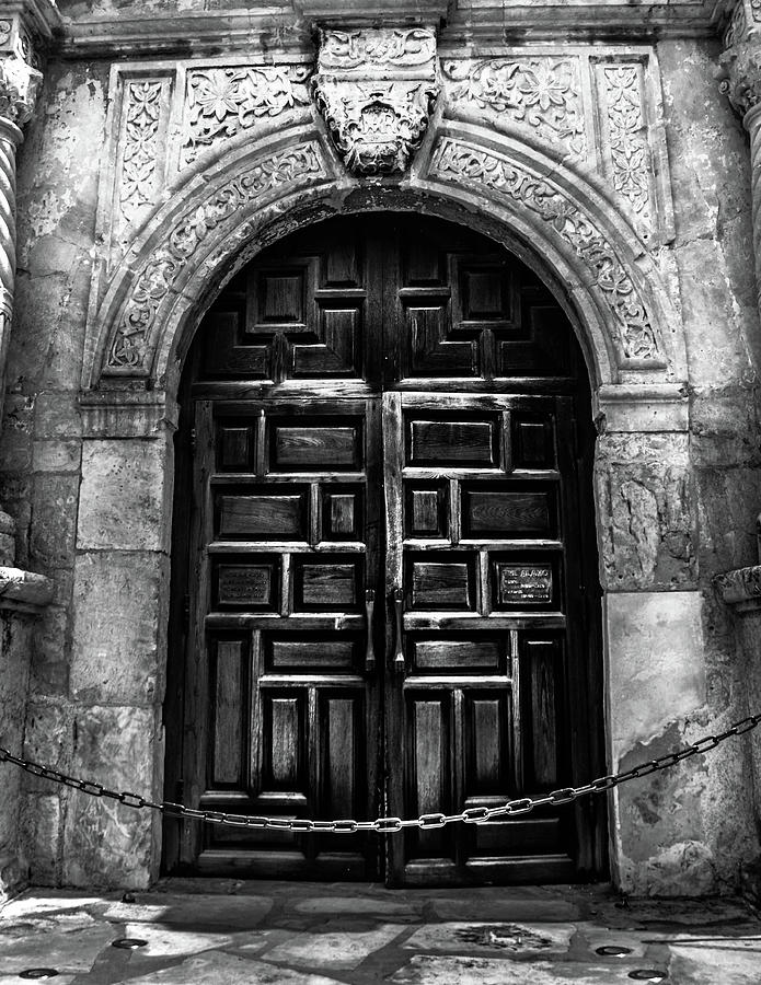 The Alamo Door Photograph by Nestor Nares - Fine Art America