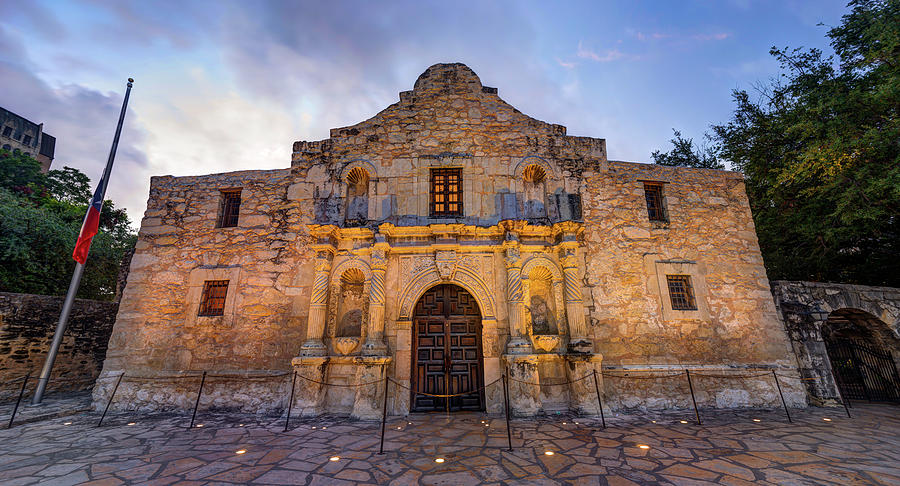 The Alamo - San Antonio Texas Photograph by Gregory Ballos