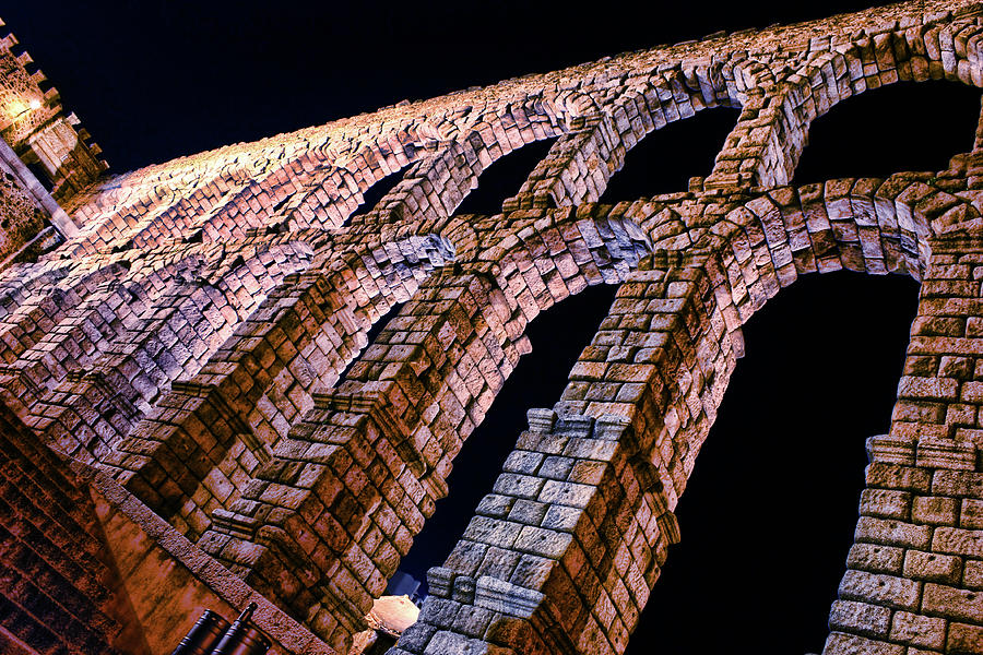 Segovia Pyrography - The aqueduct by Manuel Oter