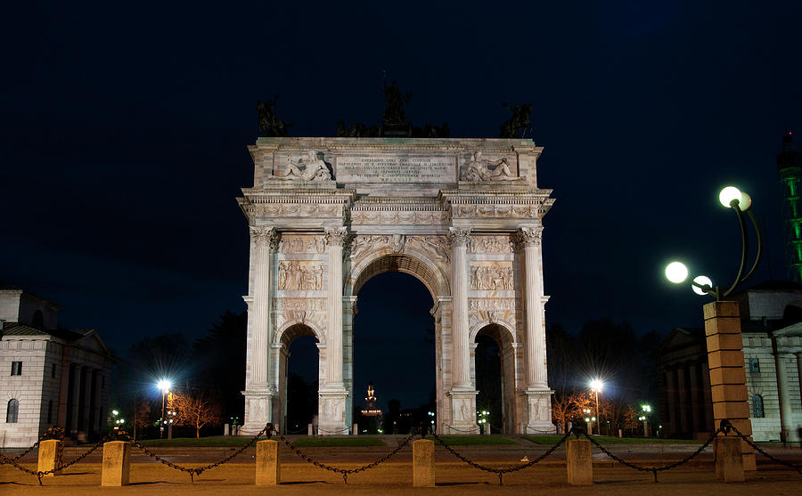 The arch of Milan Tapestry - Textile by Riccardo Mancioli - Pixels