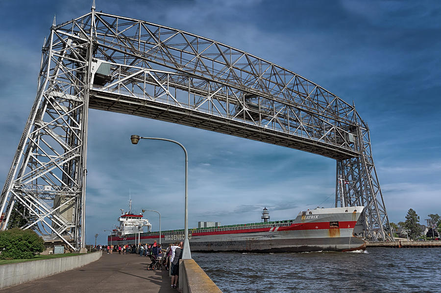 The Beatrix Entering Duluth Harbor Photograph by Susan Rissi Tregoning