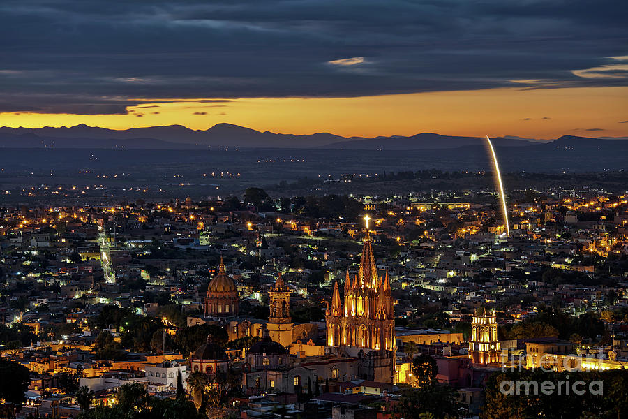 The Beautiful Spanish Colonial City of San Miguel de Allende, Mexico Photograph by Sam Antonio