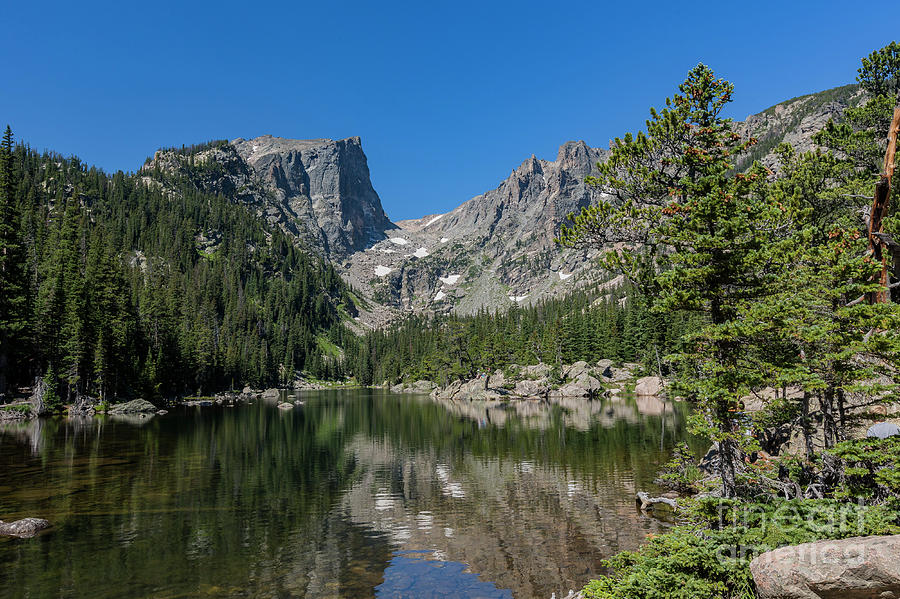 The beautiful the Louch lake with reflection and clear water Photograph ...