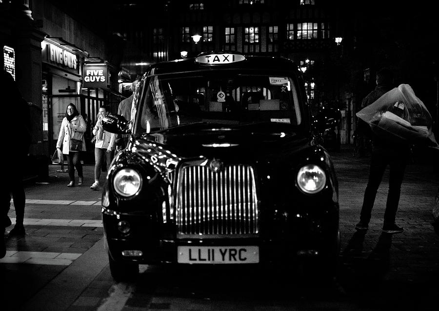 The Black Cab Photograph By Troy Hamilton