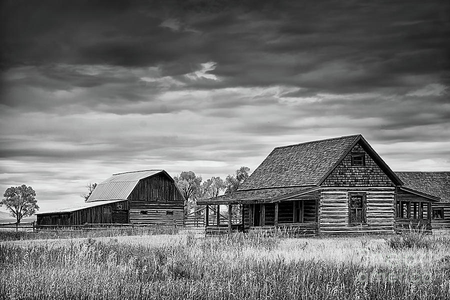 The Chambers Homestead in Black and White Photograph by Priscilla Burgers