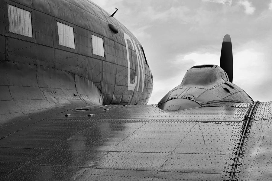 The Classic DC3 Photograph by JC Findley