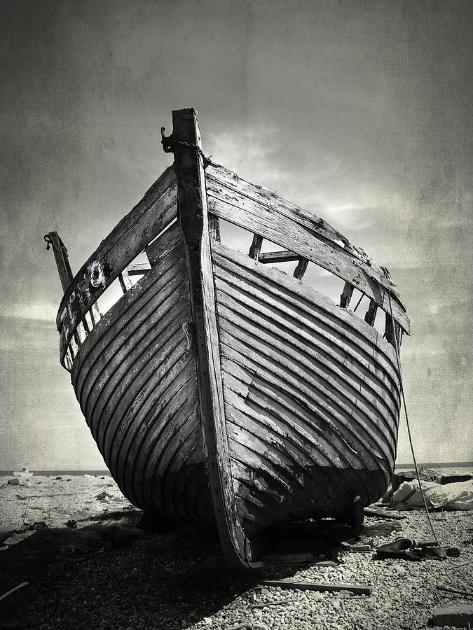 Black And White Photograph - The Clinker by Mark Rogan