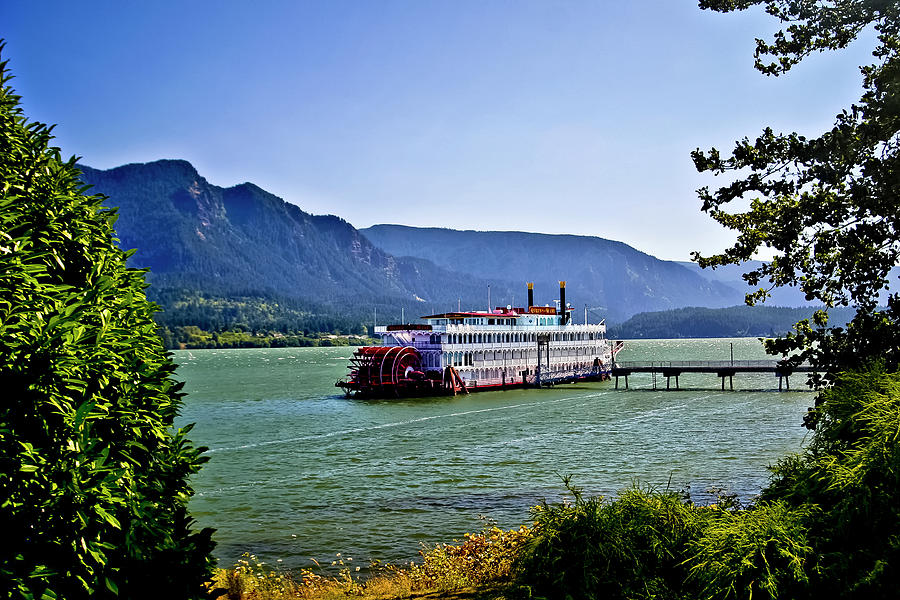 The Columbia River National Scenic Area Photograph by Albert Seger