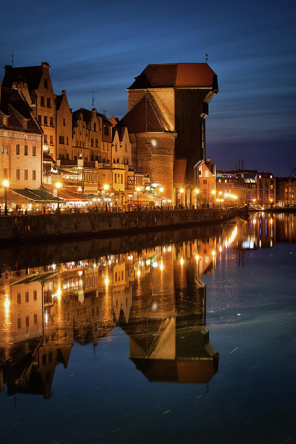 Crane Photograph - The Crane in Old Town of Gdansk by Night by Artur Bogacki
