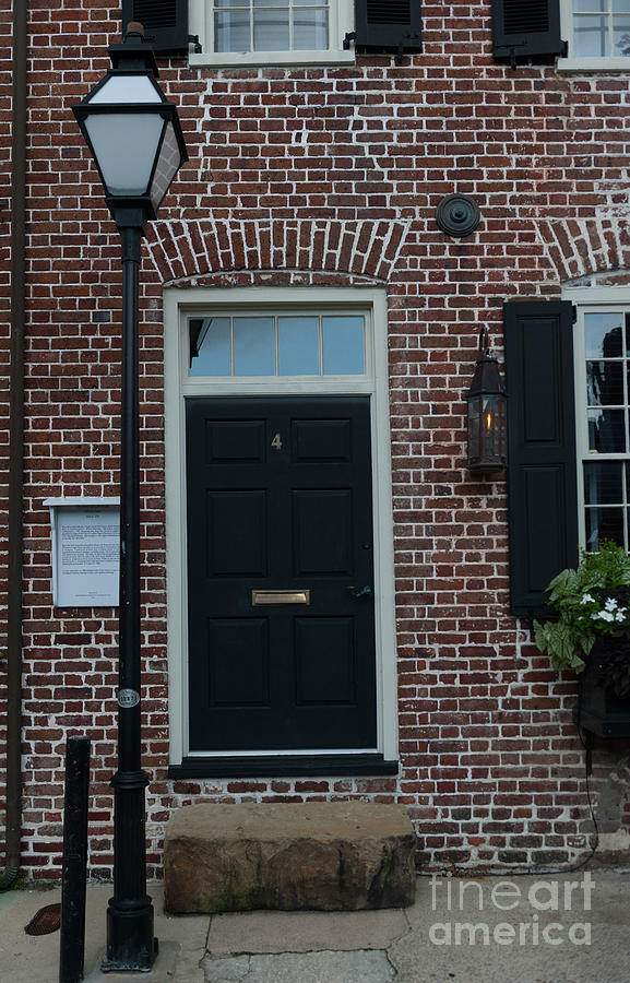 Brick Photograph - The David Saylor House Entrance by Dale Powell