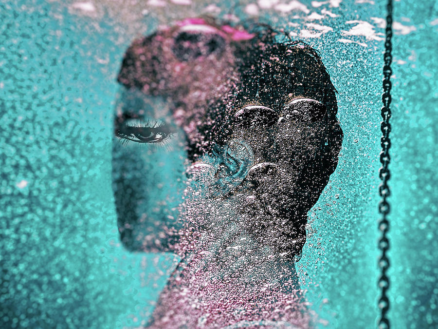 The eye underwater Photograph by Gabi Hampe