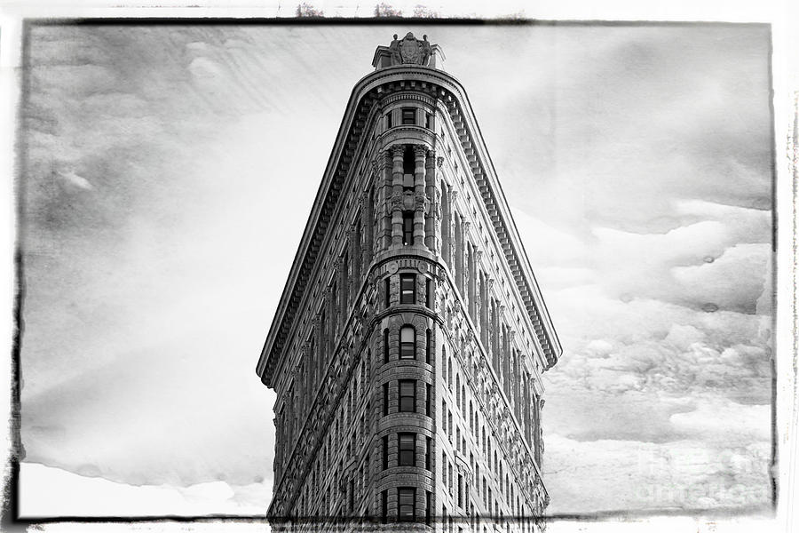 The Flatiron Building New York City Photograph by Edward Fielding