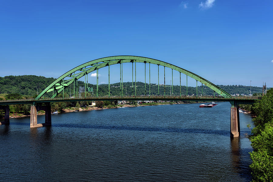 Питание реки огайо. Западная Вирджиния мост. Хантингтон Западная Вирджиния. Река Огайо. Мост через реку Огайо Портсмут.