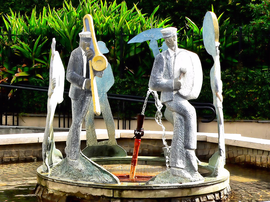 The Fountain Of Jazz Photograph by Kathy K McClellan