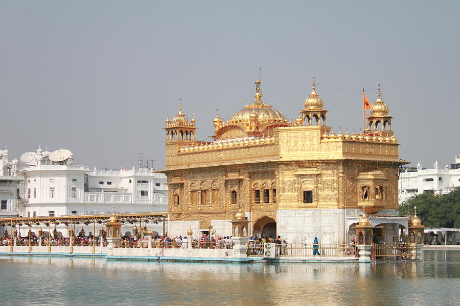 the Golden Temple at Amritsar Photograph by Amirul Ariffin Md Nasir ...