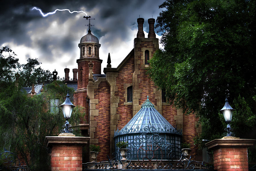 The Haunted Mansion Photograph by Mark Andrew Thomas