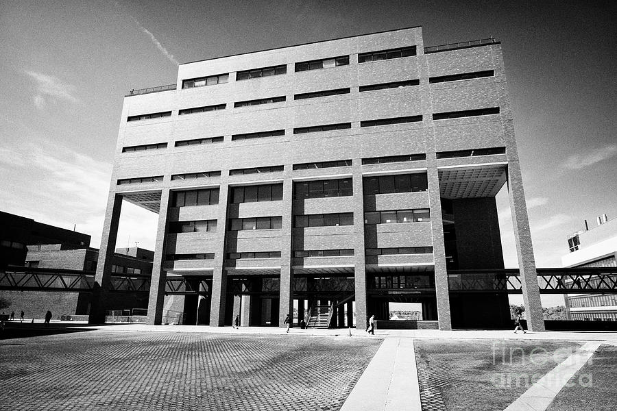 The Healey Library Building Umass Campus Columbia Point Boston Usa Photograph By Joe Fox Fine 