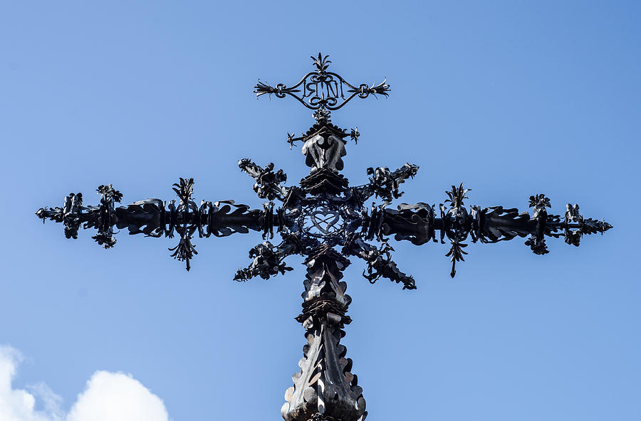 The iron Cross of Santa Cruz Photograph by AM FineArtPrints