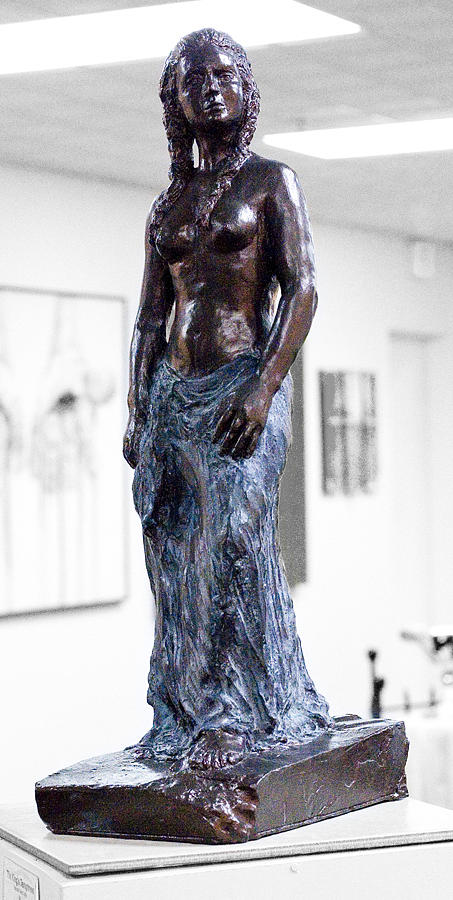 Female Sculpture - The Kings Temptress by Ralph Muncaster Female Sculpture - The Kings Temptress by Ralph Muncaster