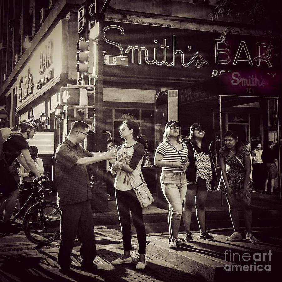 The Legendary Smiths Bar - New York City Photograph by Miriam Danar