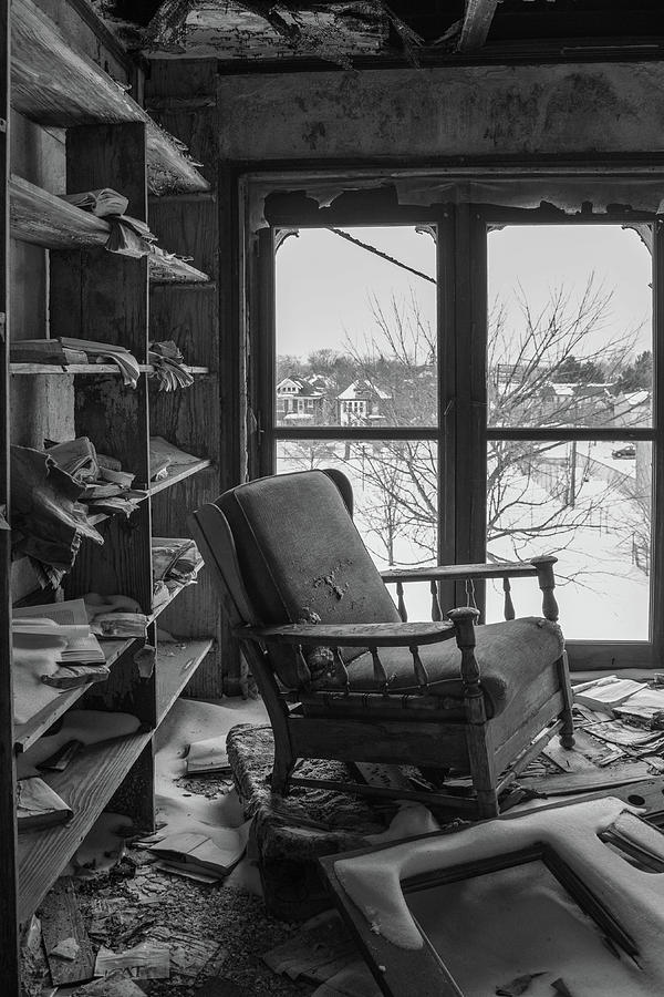 Abandoned Photograph - The Library by Lindy Grasser Abandoned Photograph - The Library by Lindy Grasser