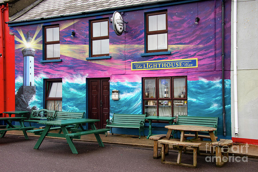 The Lighthouse Pub Photograph by Bob Phillips
