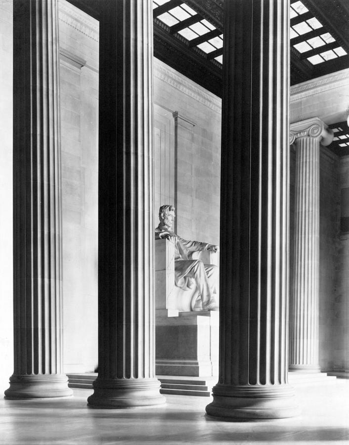 Abraham Lincoln Photograph - The Lincoln Memorial by War Is Hell Store