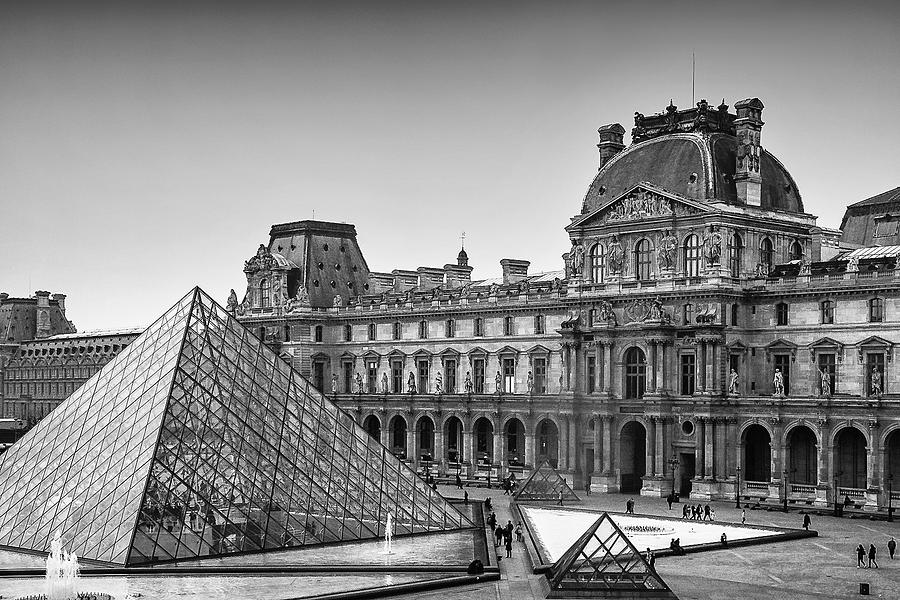 The Louvre Photograph by Andrew Soundarajan
