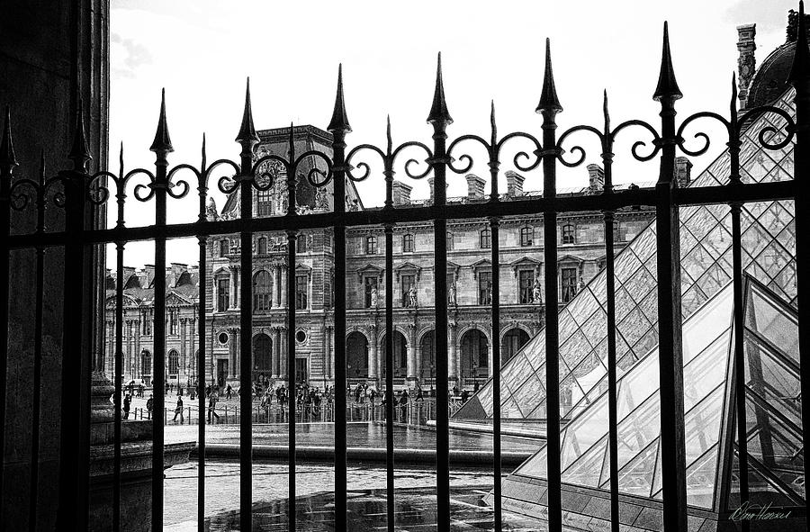 Paris Photograph - The Louvre by Diana Haronis