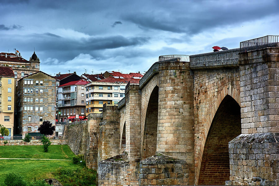 BRIDGE PONTE VELLA IN OURENSE OURENSE - Way of Saint James in Galicia:  official web