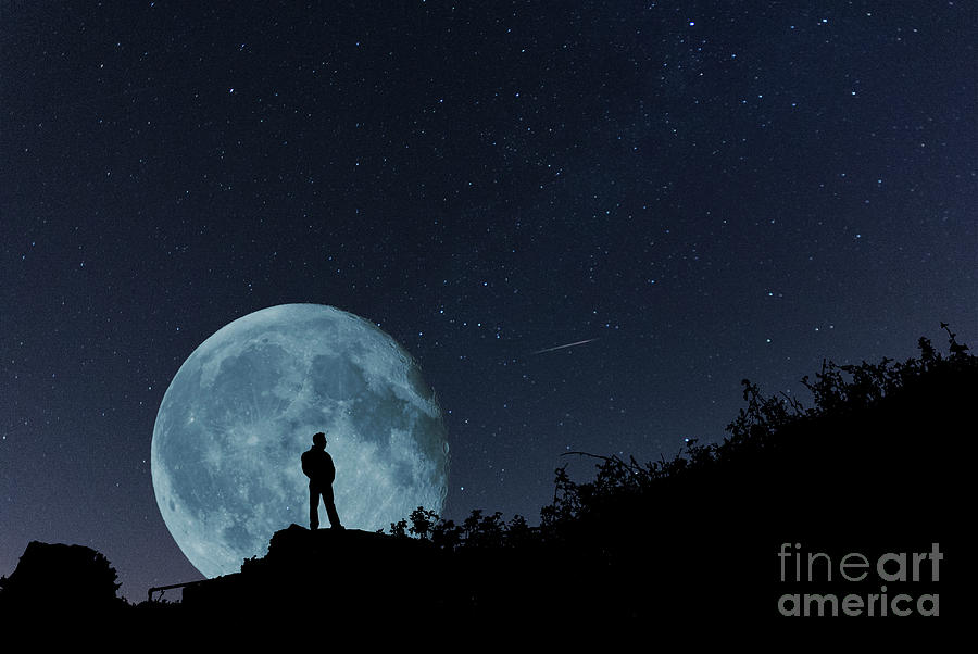 The Man In The Super Moon Photograph by Steve Purnell