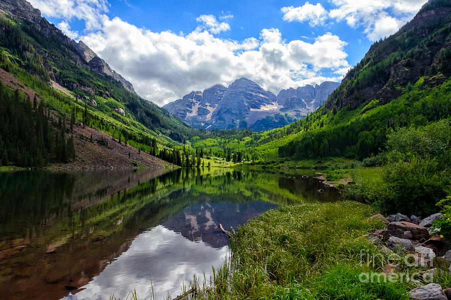 Mountain Photograph - The Maroon Bells by Jamie Tipton