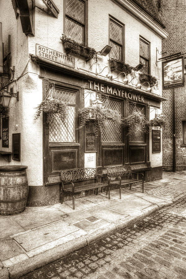 The Mayflower Pub London Vintage Photograph by David Pyatt