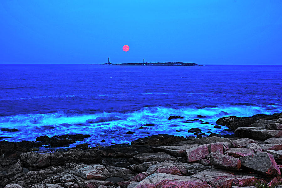 The Moon rising over Thacher Island Rockport MA Photograph by Toby McGuire