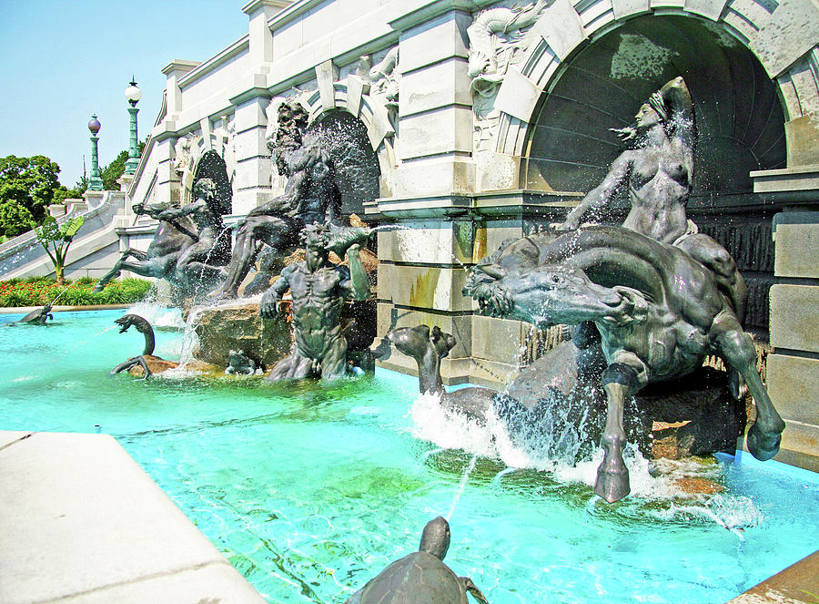 The Neptune Fountain At The Library Of Congress Photograph by Cora Wandel