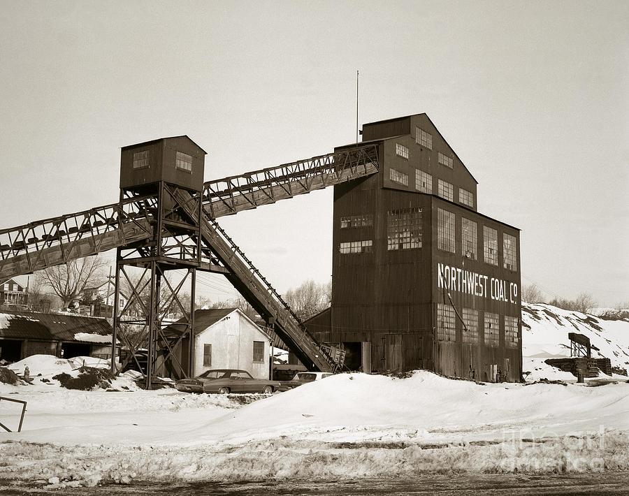 The Northwest Coal Company Breaker Eynon Pennsylvania 1971 Photograph by Arthur Miller