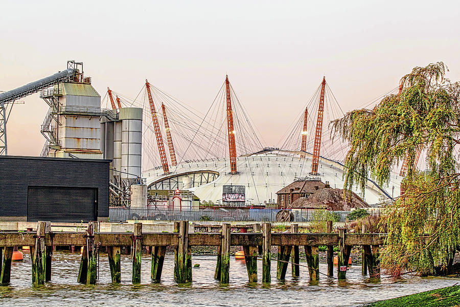 The O2 by Makk The O2 by Makk