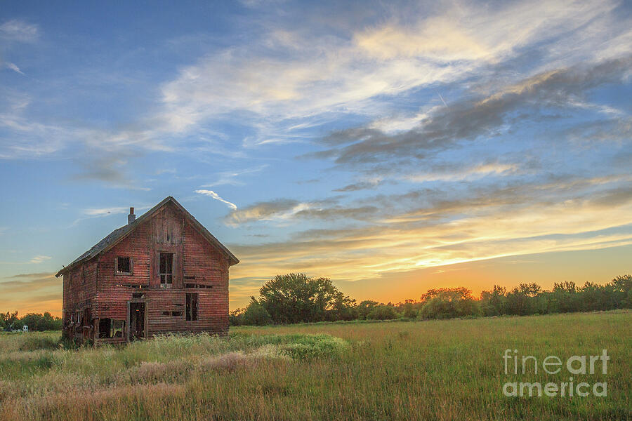 Sunset Photograph - The Old Homestead  by Robert Bales