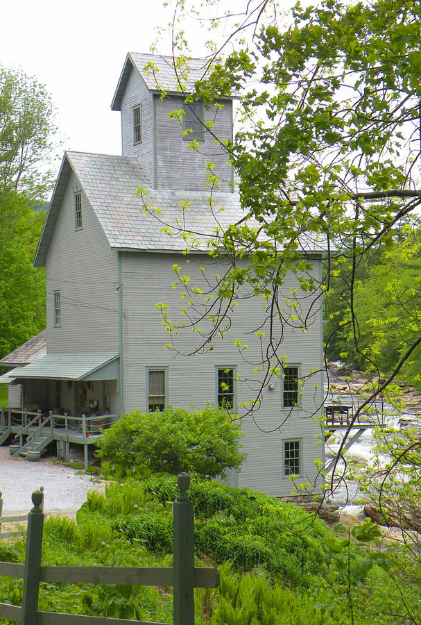 The Old Kingsley Mill Photograph by Rosalie Scanlon