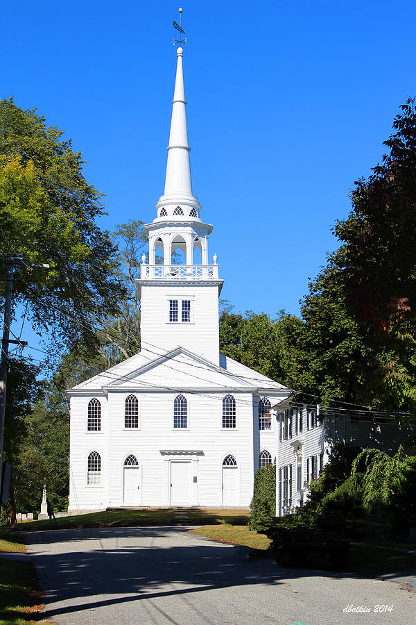 The Old Meeting House Yarmouth Me Photograph by Dick Botkin