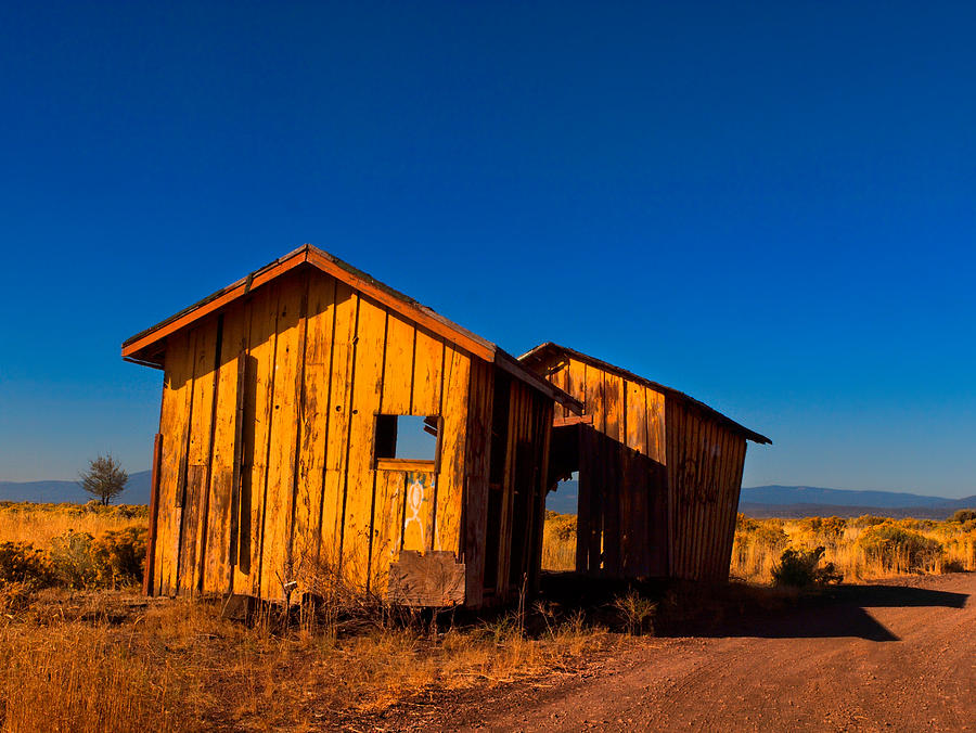 The Ole Yeller Shed Photograph by Laura Ragland - Pixels