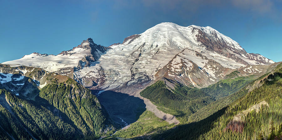 The Peak of Mount Rainier Photograph by Pierre Leclerc Photography