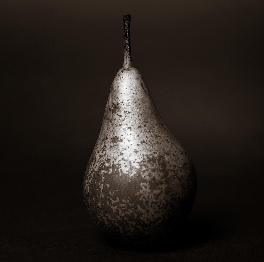 Pear Photograph - The Pear by Lisbet Svensson Schau