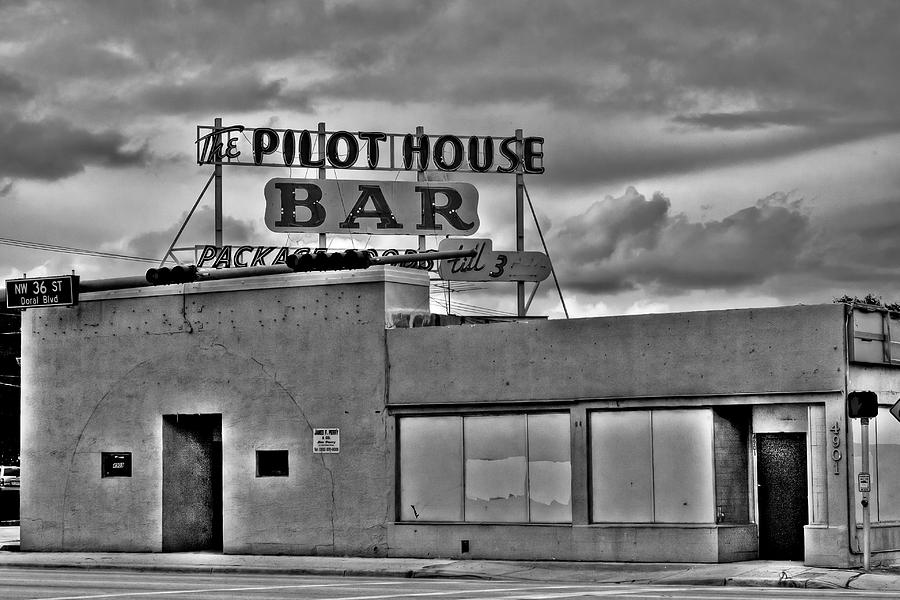 Black And White Photograph - the Pilot House Bar by Danny  Delgado