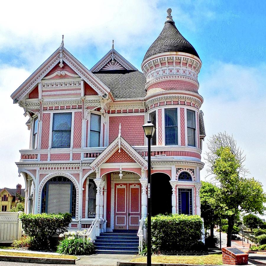 The Pink Gingerbread House in Eureka Photograph by Kirsten Giving